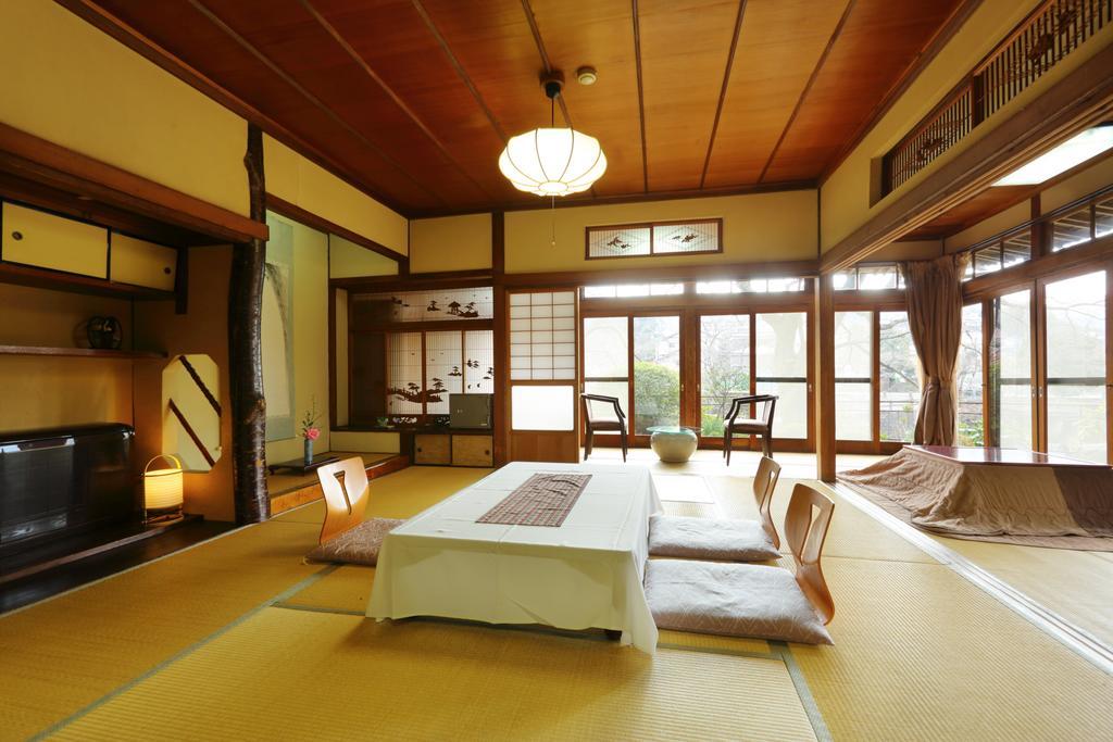 מלון Ureshino Onsen Shoen מראה חיצוני תמונה